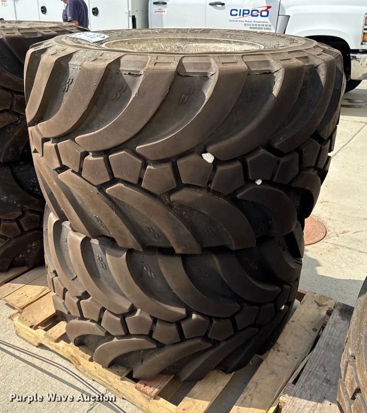 image for item EA1944 (2) Alliance Flotation 396HS flotation tires and wheels