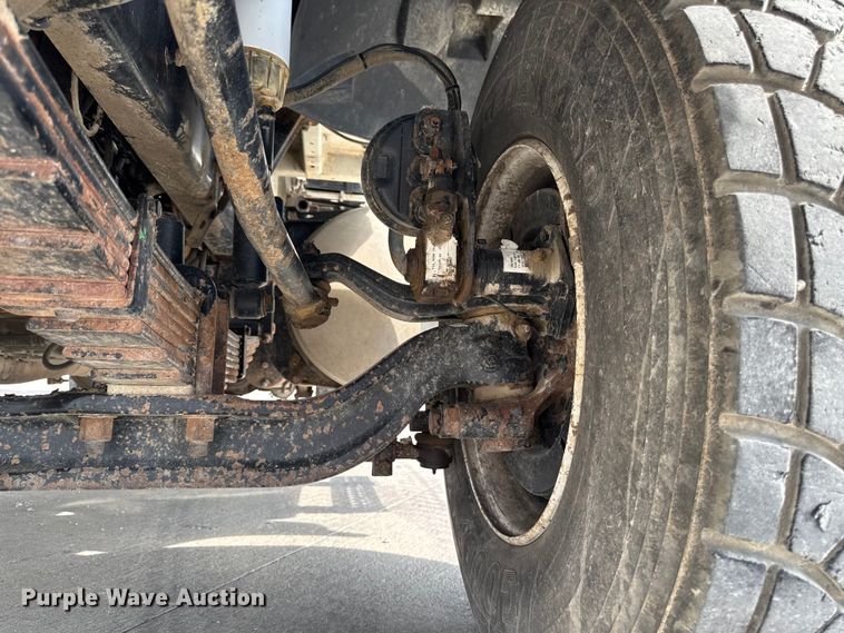 image for item EA1946 2006 Sterling L8500 digger derrick truck