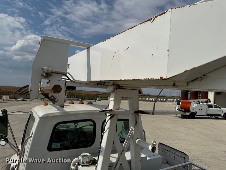 image for item EA1946 2006 Sterling L8500 digger derrick truck