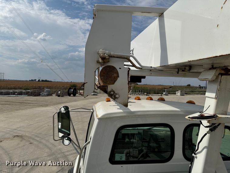 image for item EA1946 2006 Sterling L8500 digger derrick truck