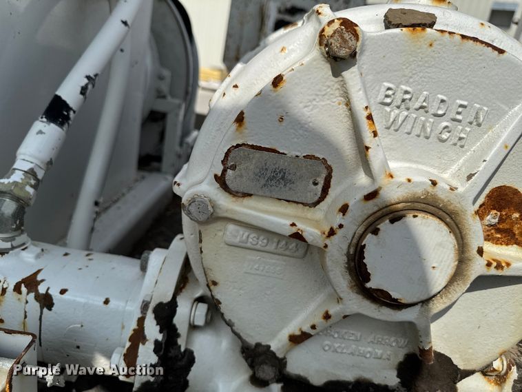 image for item EA1946 2006 Sterling L8500 digger derrick truck