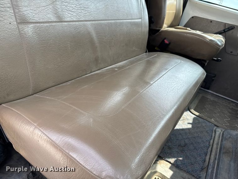 image for item EA1946 2006 Sterling L8500 digger derrick truck