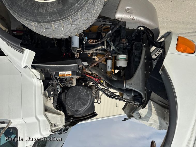 image for item EA1946 2006 Sterling L8500 digger derrick truck