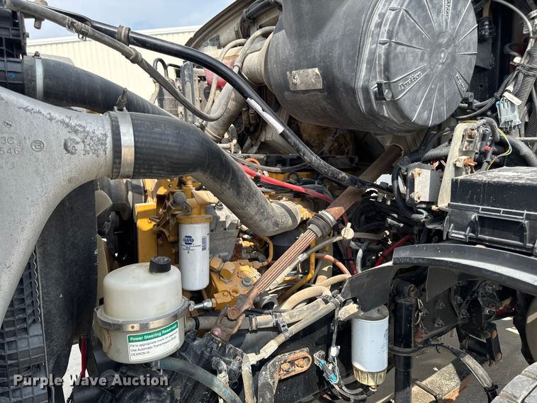 image for item EA1946 2006 Sterling L8500 digger derrick truck