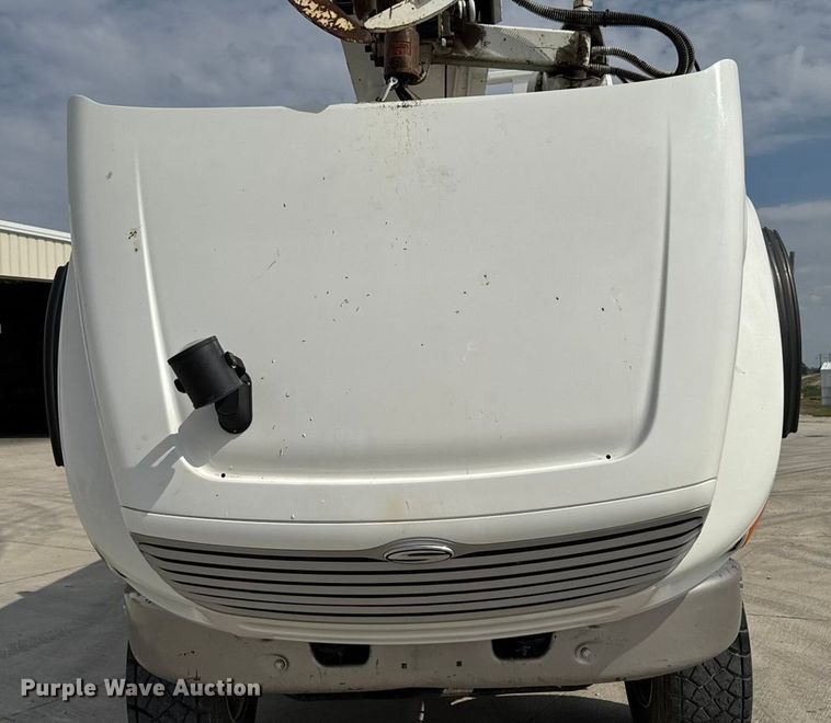 image for item EA1946 2006 Sterling L8500 digger derrick truck