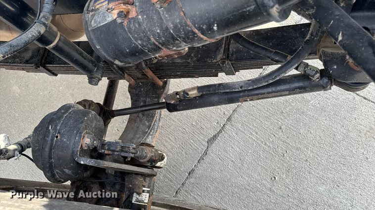 image for item EA1946 2006 Sterling L8500 digger derrick truck