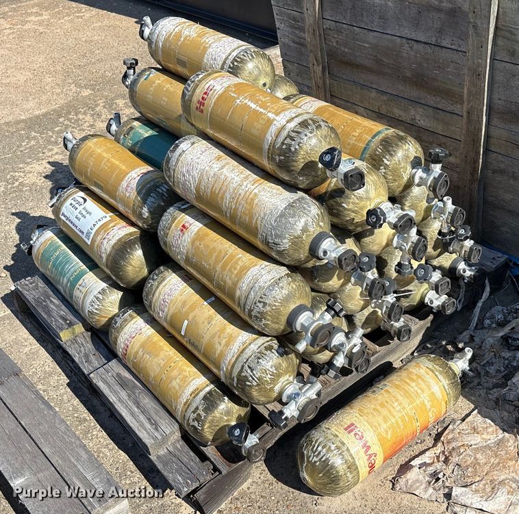 image for item EA7479 SCBA gear