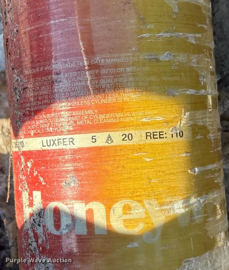 image for item EA7479 SCBA gear