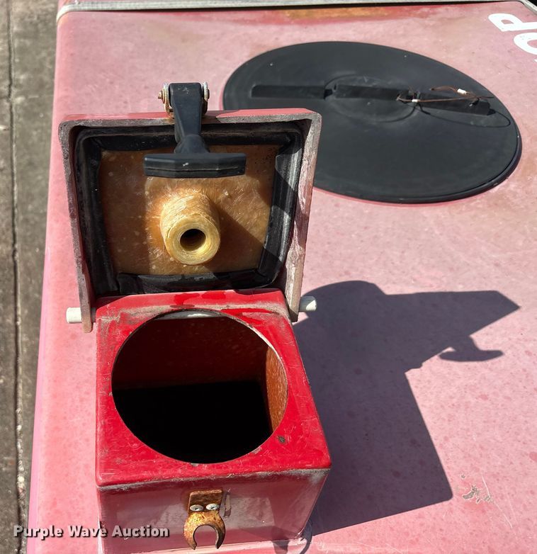 image for item EA7480 Mertz FRP foam tank