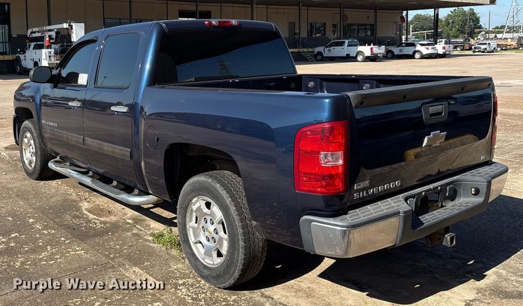 image for item EA7481 2009 Chevrolet Silverado 1500 Crew Cab pickup truck