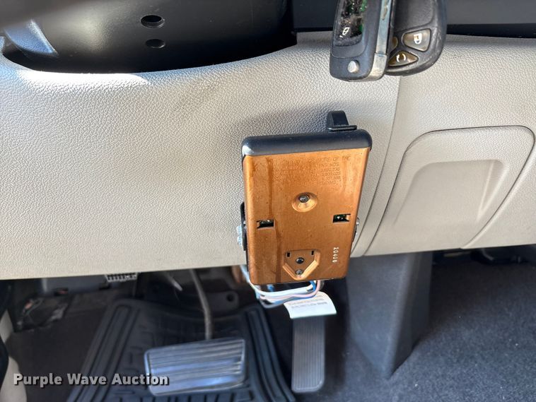 image for item EA7481 2009 Chevrolet Silverado 1500 Crew Cab pickup truck