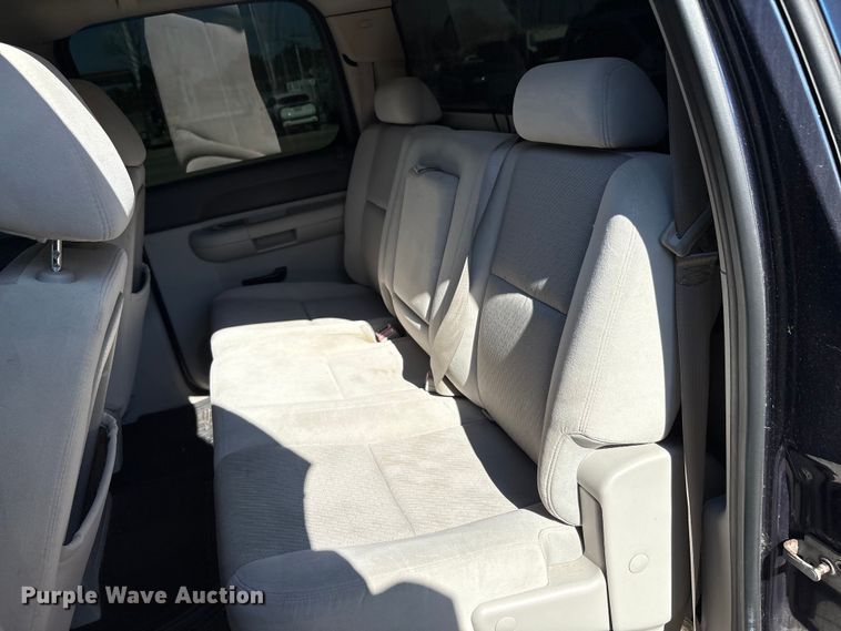 image for item EA7481 2009 Chevrolet Silverado 1500 Crew Cab pickup truck