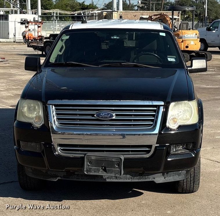 image for item EA7482 2009 Ford Explorer XLT SUV