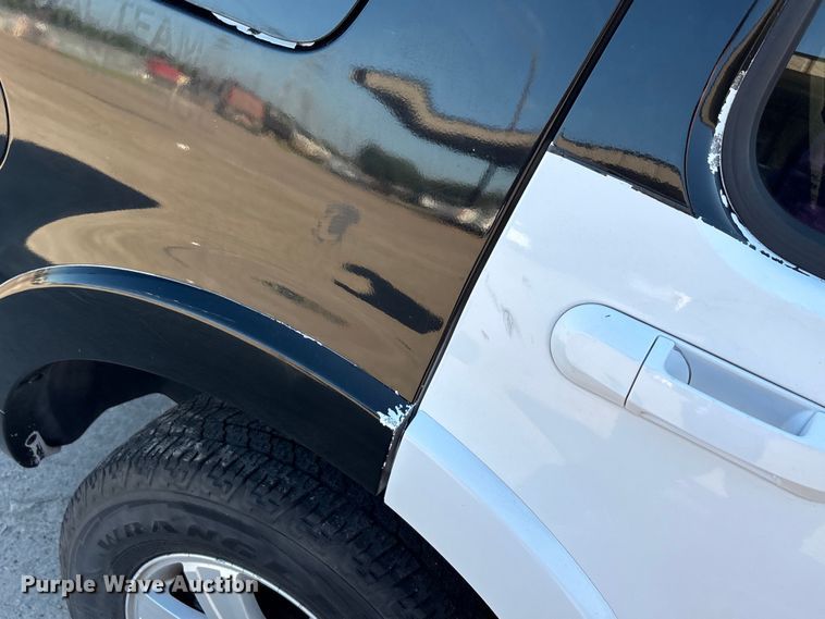 image for item EA7482 2009 Ford Explorer XLT SUV