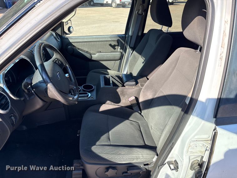 image for item EA7482 2009 Ford Explorer XLT SUV