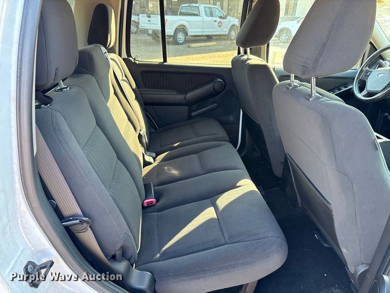 image for item EA7482 2009 Ford Explorer XLT SUV