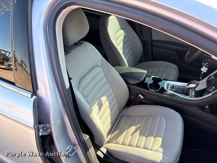 image for item EA7484 2014 Ford Fusion 