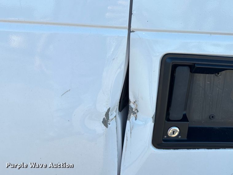 image for item EA7485 2013 Ford E350 XL Super Duty van