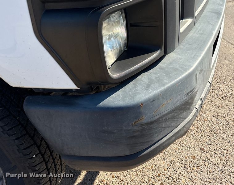 image for item EA7485 2013 Ford E350 XL Super Duty van