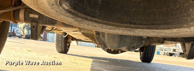 image for item EA7485 2013 Ford E350 XL Super Duty van