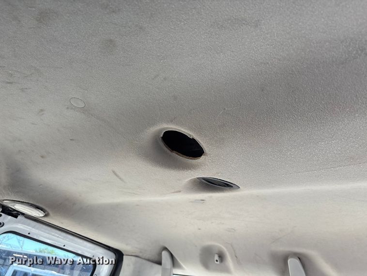 image for item EA7485 2013 Ford E350 XL Super Duty van