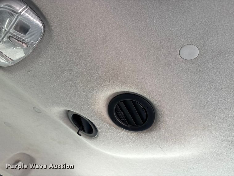 image for item EA7485 2013 Ford E350 XL Super Duty van