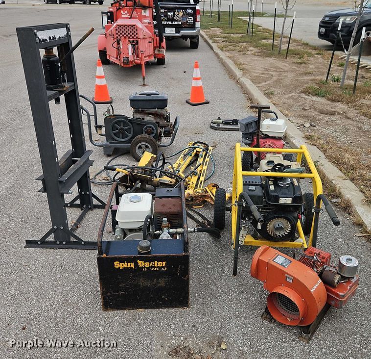 image for item EB8379 Tools