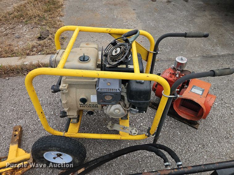 image for item EB8379 Tools