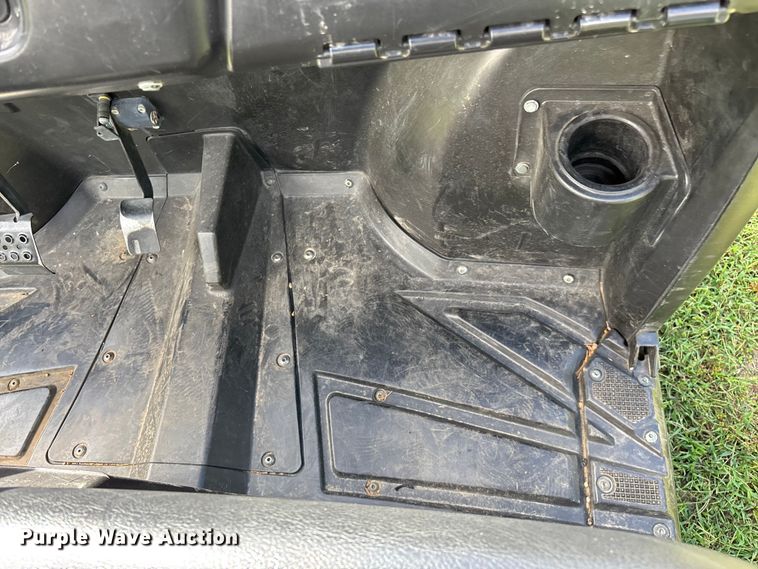 image for item ED2270 2011 Polaris Ranger 4x4 utility vehicle