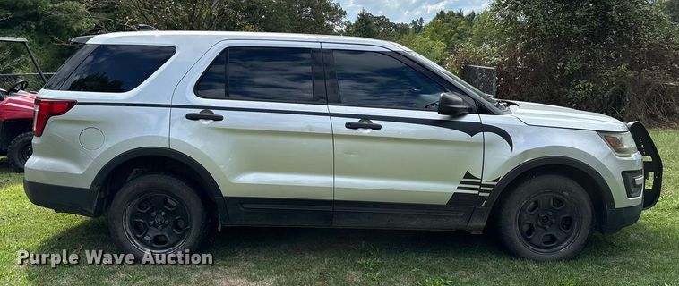 image for item ED2271 2017 Ford Explorer Police Interceptor SUV