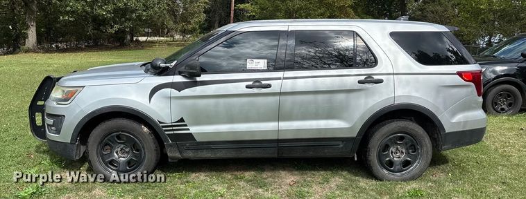 image for item ED2271 2017 Ford Explorer Police Interceptor SUV