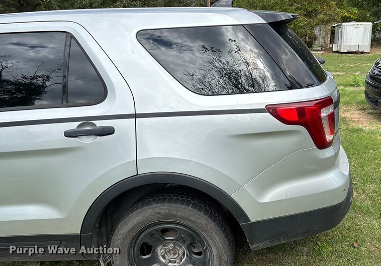 image for item ED2271 2017 Ford Explorer Police Interceptor SUV