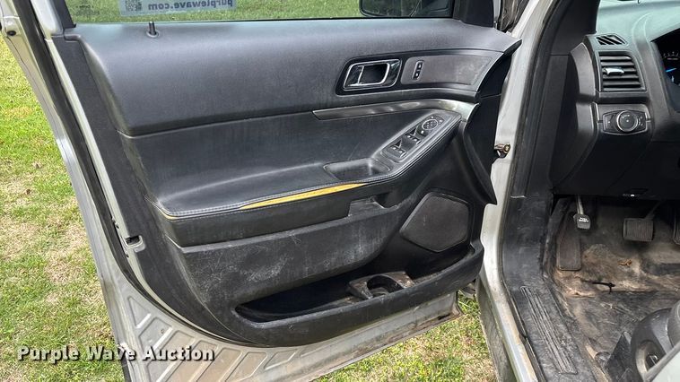 image for item ED2271 2017 Ford Explorer Police Interceptor SUV