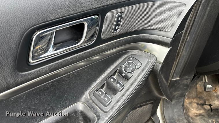 image for item ED2271 2017 Ford Explorer Police Interceptor SUV