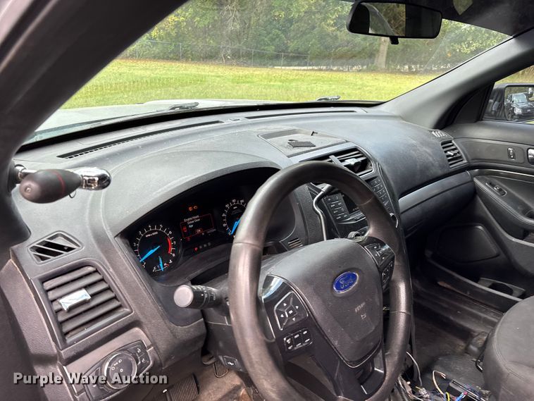 image for item ED2271 2017 Ford Explorer Police Interceptor SUV