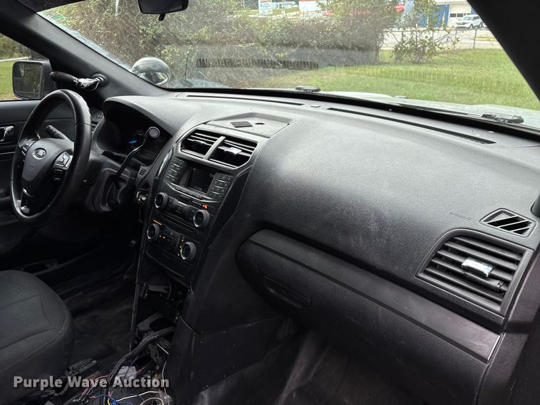 image for item ED2271 2017 Ford Explorer Police Interceptor SUV