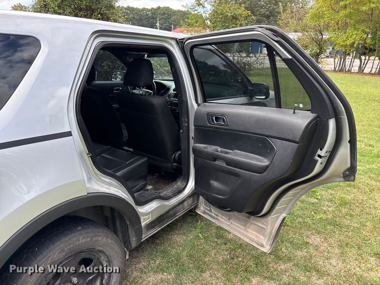 image for item ED2271 2017 Ford Explorer Police Interceptor SUV