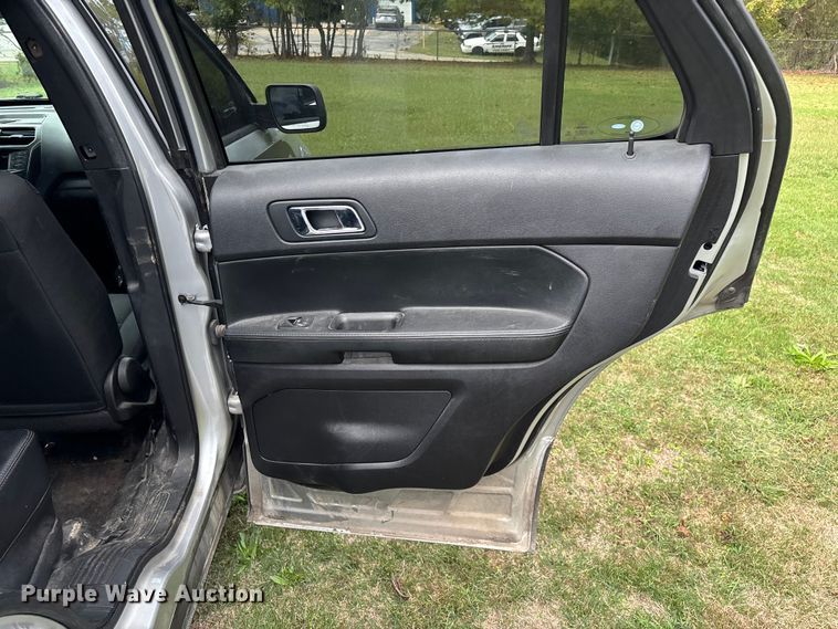 image for item ED2271 2017 Ford Explorer Police Interceptor SUV