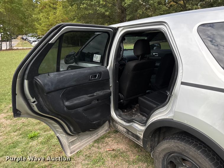 image for item ED2271 2017 Ford Explorer Police Interceptor SUV