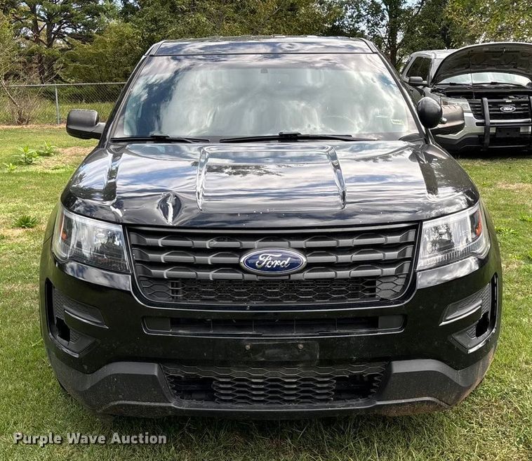 image for item ED2272 2019 Ford Explorer Police Interceptor SUV