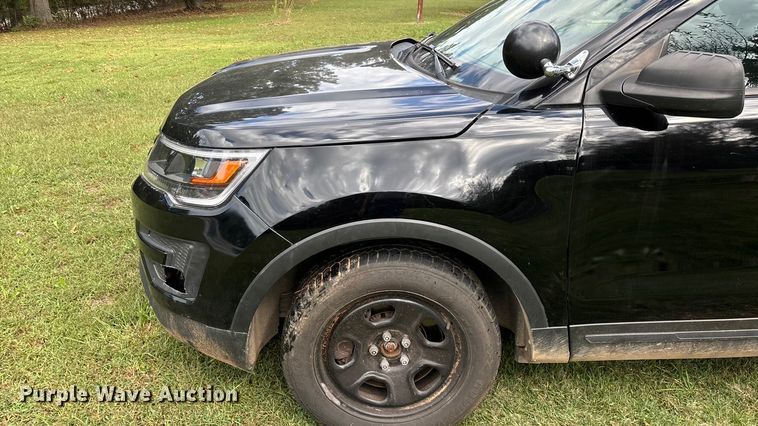 image for item ED2272 2019 Ford Explorer Police Interceptor SUV