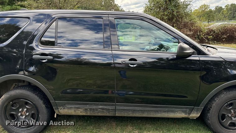 image for item ED2272 2019 Ford Explorer Police Interceptor SUV
