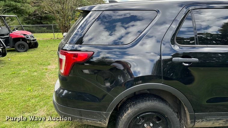 image for item ED2272 2019 Ford Explorer Police Interceptor SUV