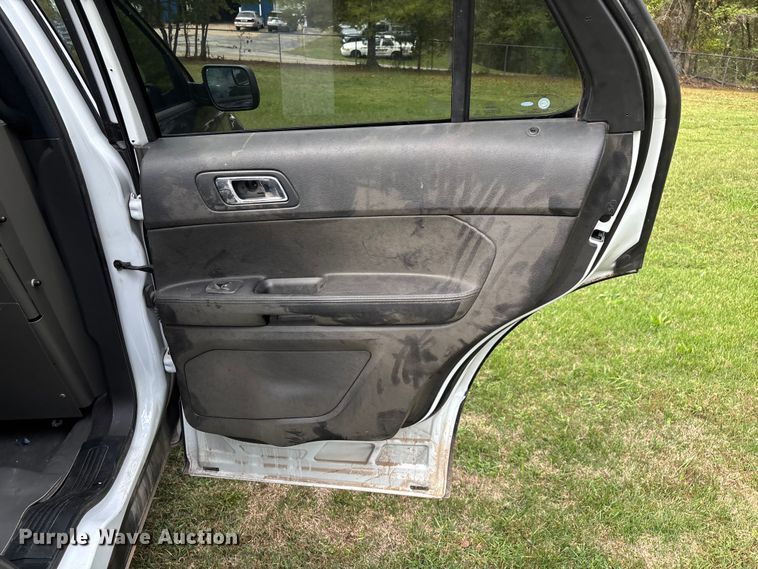image for item ED2272 2019 Ford Explorer Police Interceptor SUV