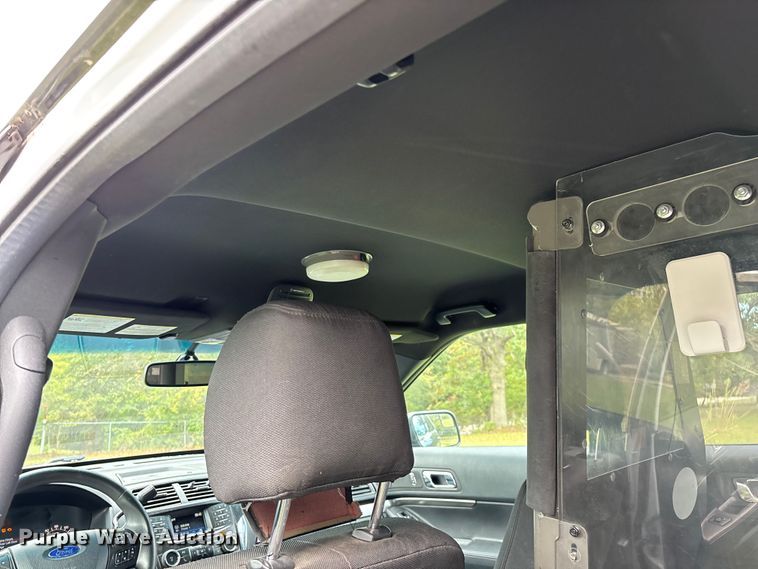 image for item ED2272 2019 Ford Explorer Police Interceptor SUV