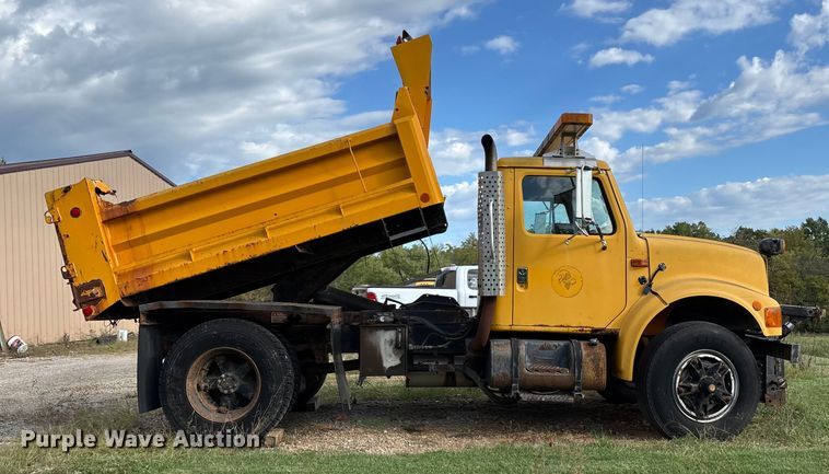 image for item ED2281 1996 International 4900 dump truck