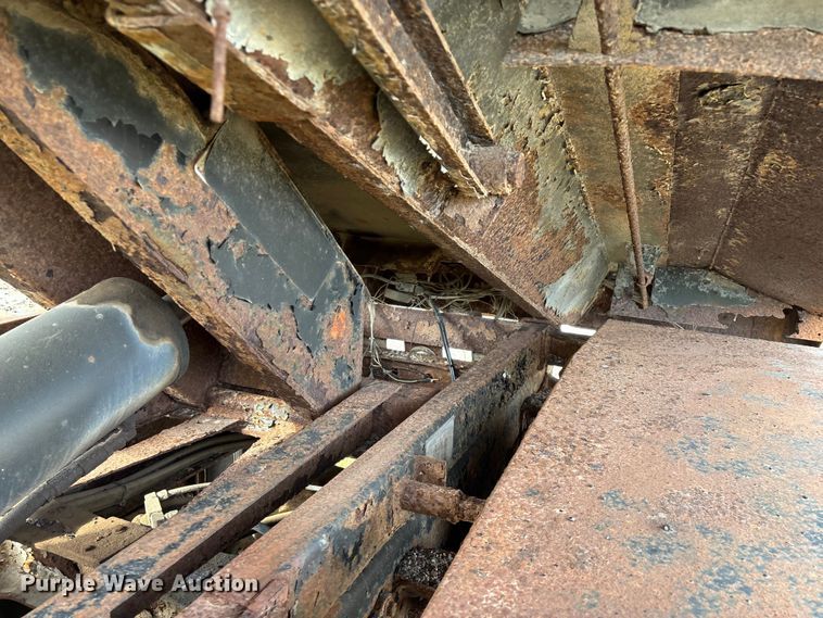 image for item ED2281 1996 International 4900 dump truck