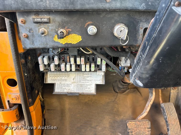 image for item ED2281 1996 International 4900 dump truck