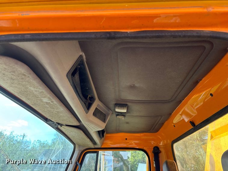 image for item ED2281 1996 International 4900 dump truck