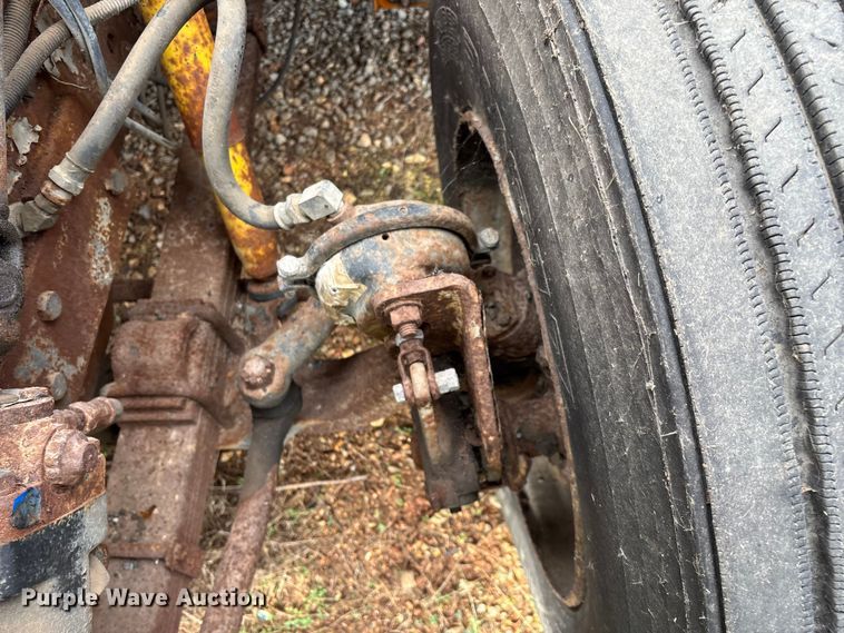 image for item ED2281 1996 International 4900 dump truck